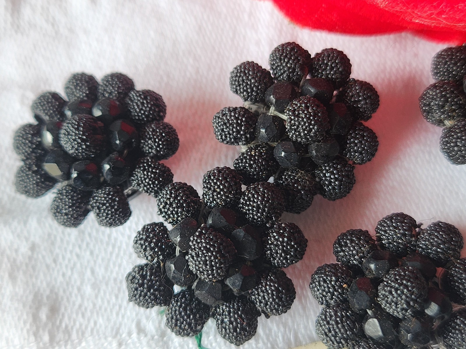 Collection lot 5 boutons  anciens effet rosée perle superbe 1,9 cm ref 3557
