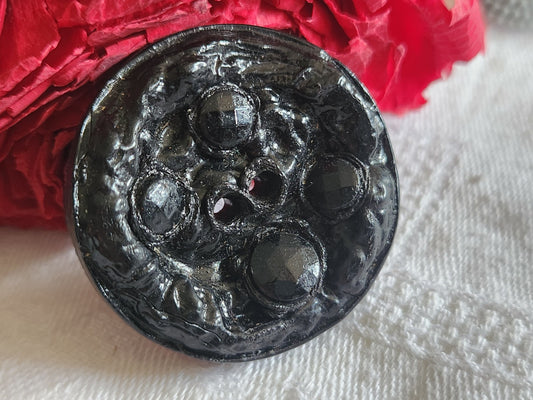 Gros bouton ancien vintage noir resine strass en verre parurier 3,5 cm  ref 1129