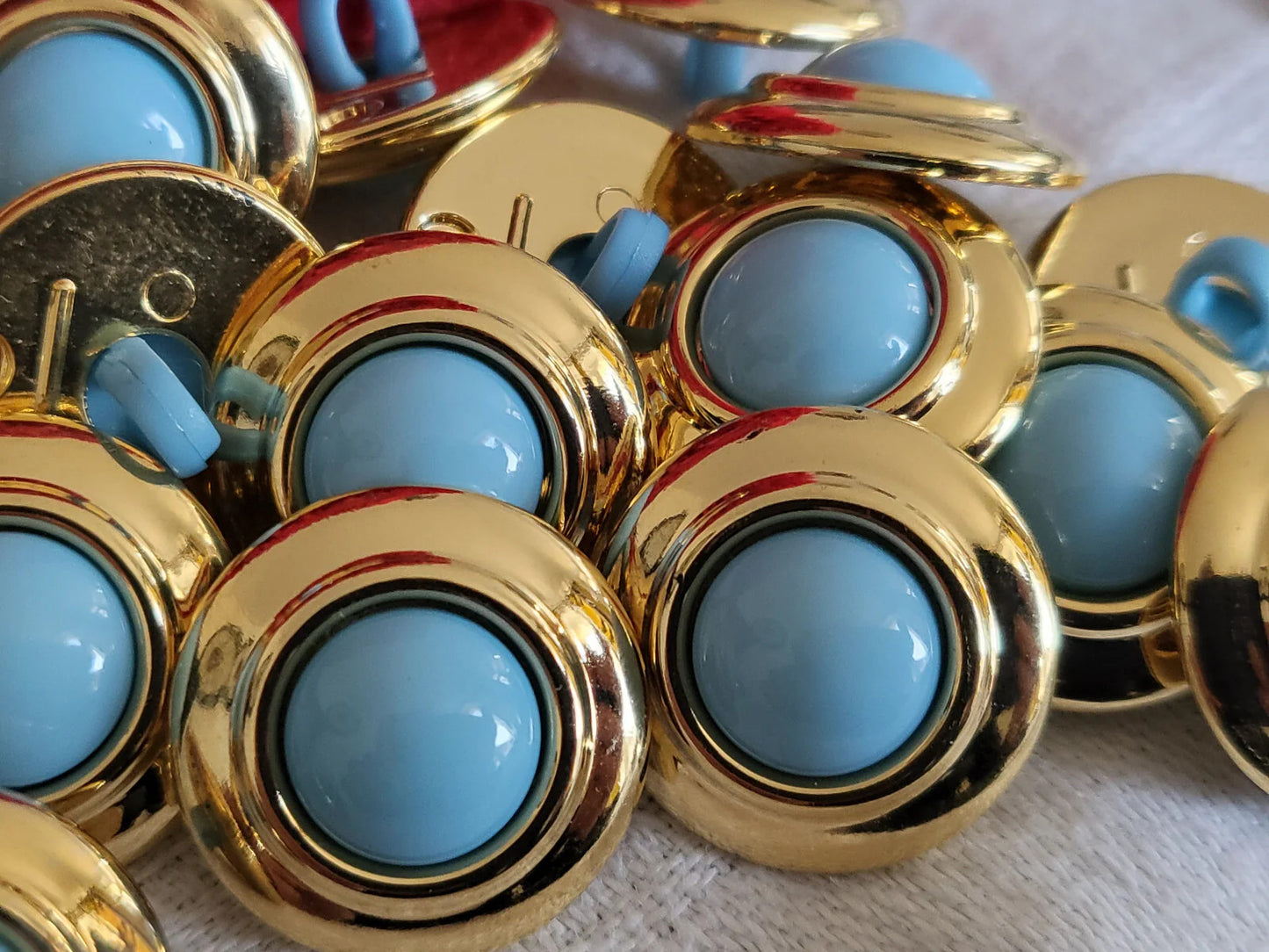 Lot 10 boutons bleu doré pied année 2000 diamètre 1,7 cm ref 5529