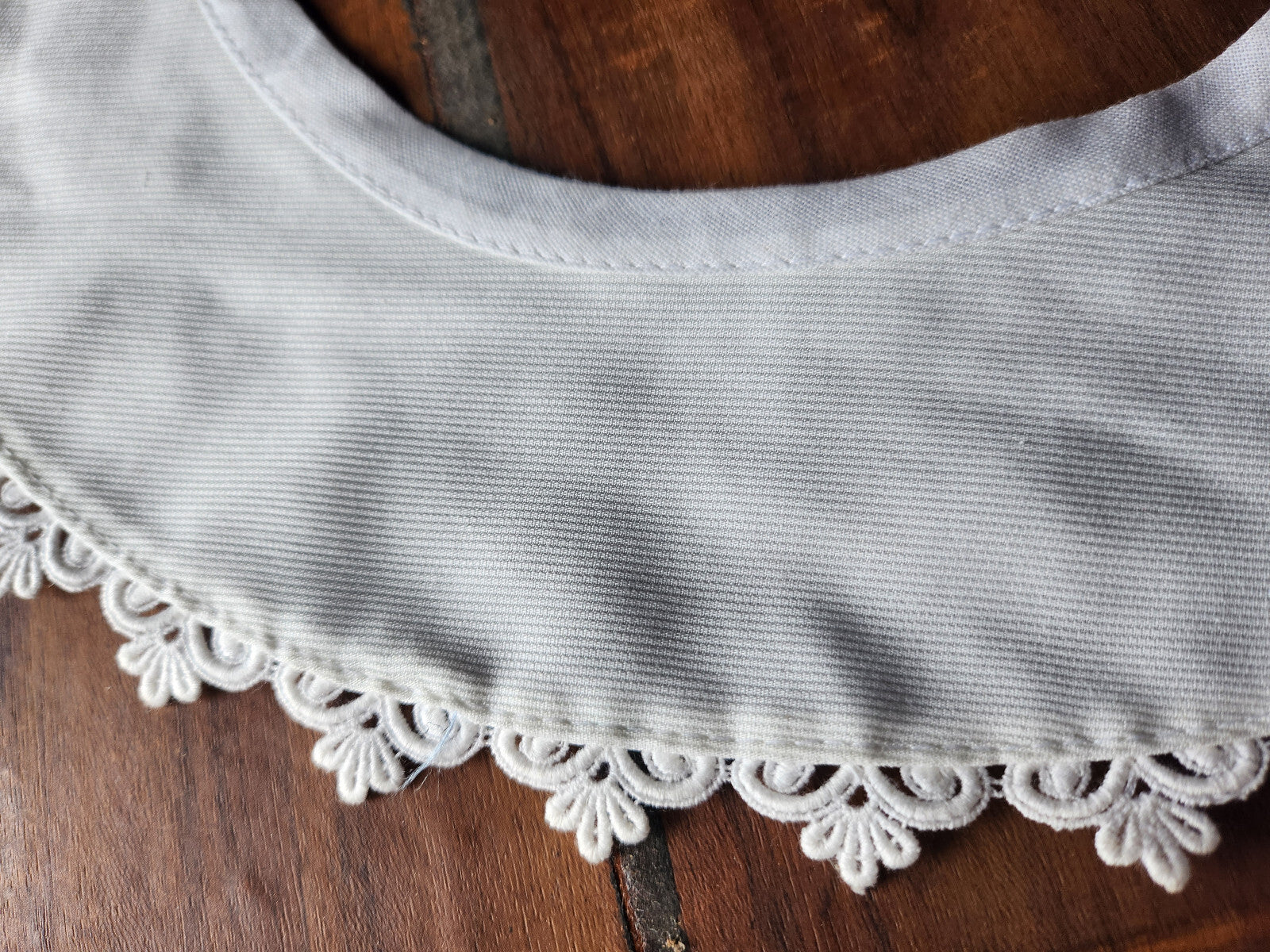 Ancien col motif  dentelle tissu tramé vintage B1-8