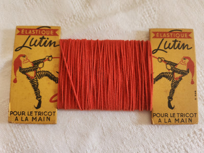 Collection mercerie ancienne carte fil lutin elastqiue rouge T3