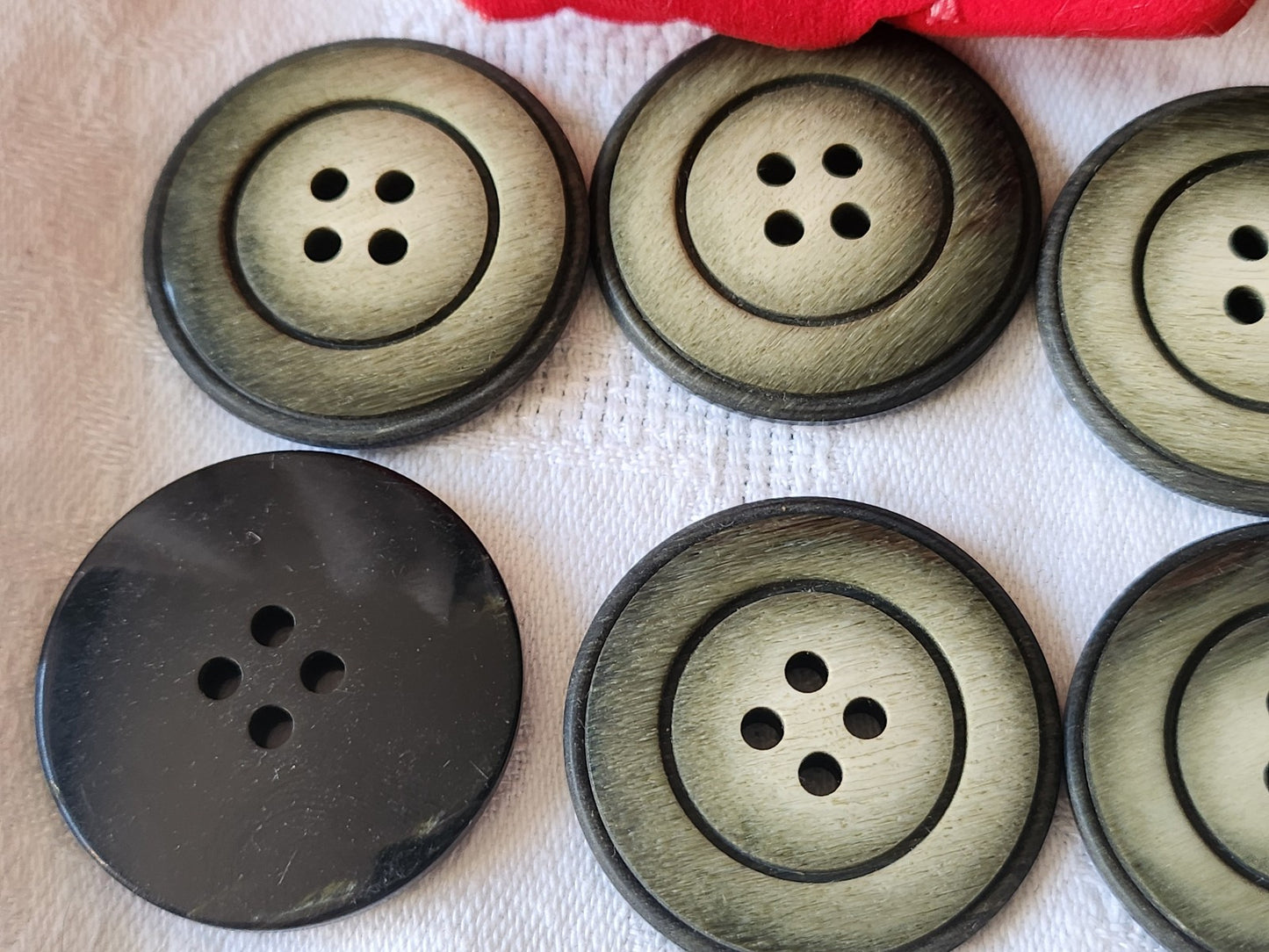 Lot 6 enormes boutons vintage vert mat fin 3,5 cm manteau ref 4970