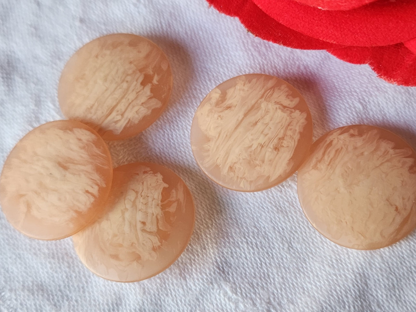 Lot 5 boutons vintage mat saumon rose orange 2,3 cm ref 3916