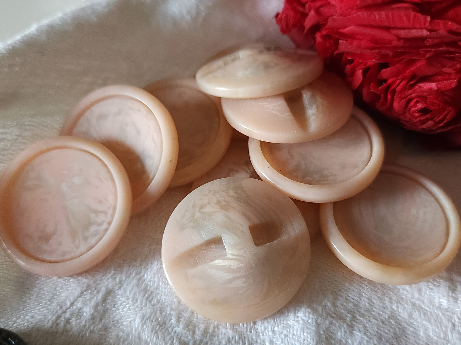 Lot 6 superbes boutons vintage rose veiné gris à pied  2,6  cm  ref 6010