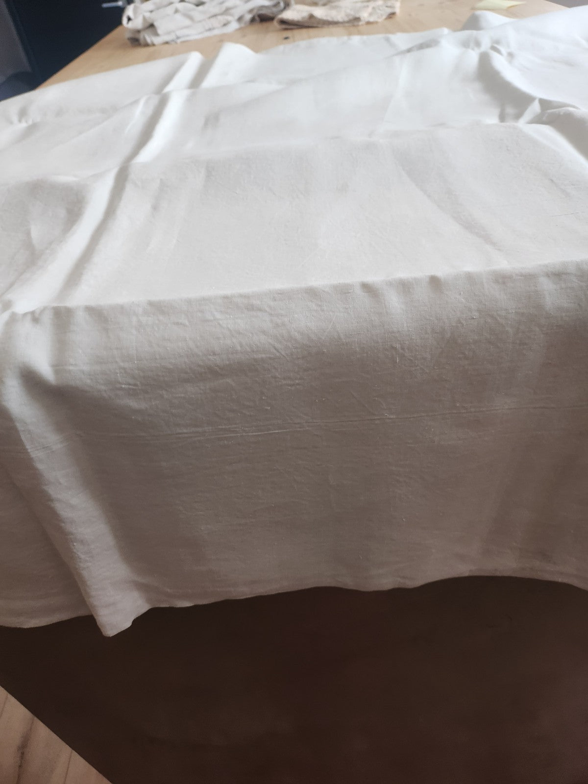 Ancien coupon de tissu  toile ancienne   235 sur 235 cm B8