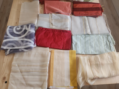 Enorme lot de tissu /voilage fond de magasin datant de 1993 échantillons B5