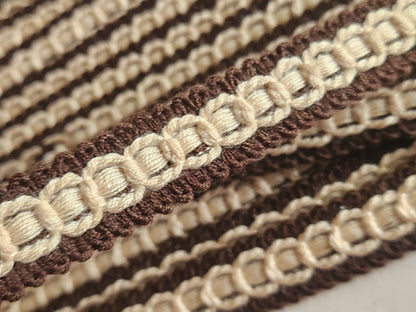 Galon vintage beige marron sur plaque 6 m 70 sur 1,8 cm A5