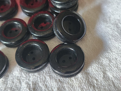 Lot 16 boutons vintage noir haut épais vis trous 1,8,cm ref 3178