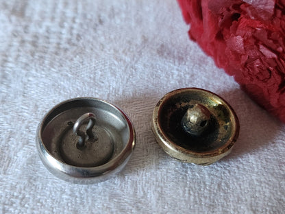 Duo boutons vintage coeur en nacre 1,8 cm et 2 cm collection G9G