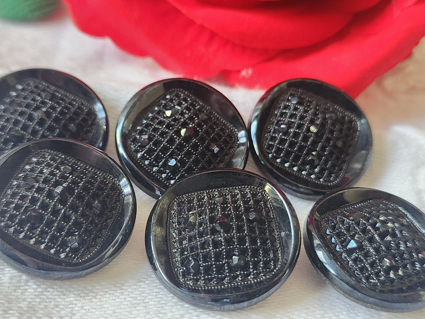 Lot 6 gros boutons anciens en verre gris vintage  2,2 cm ref 5015
