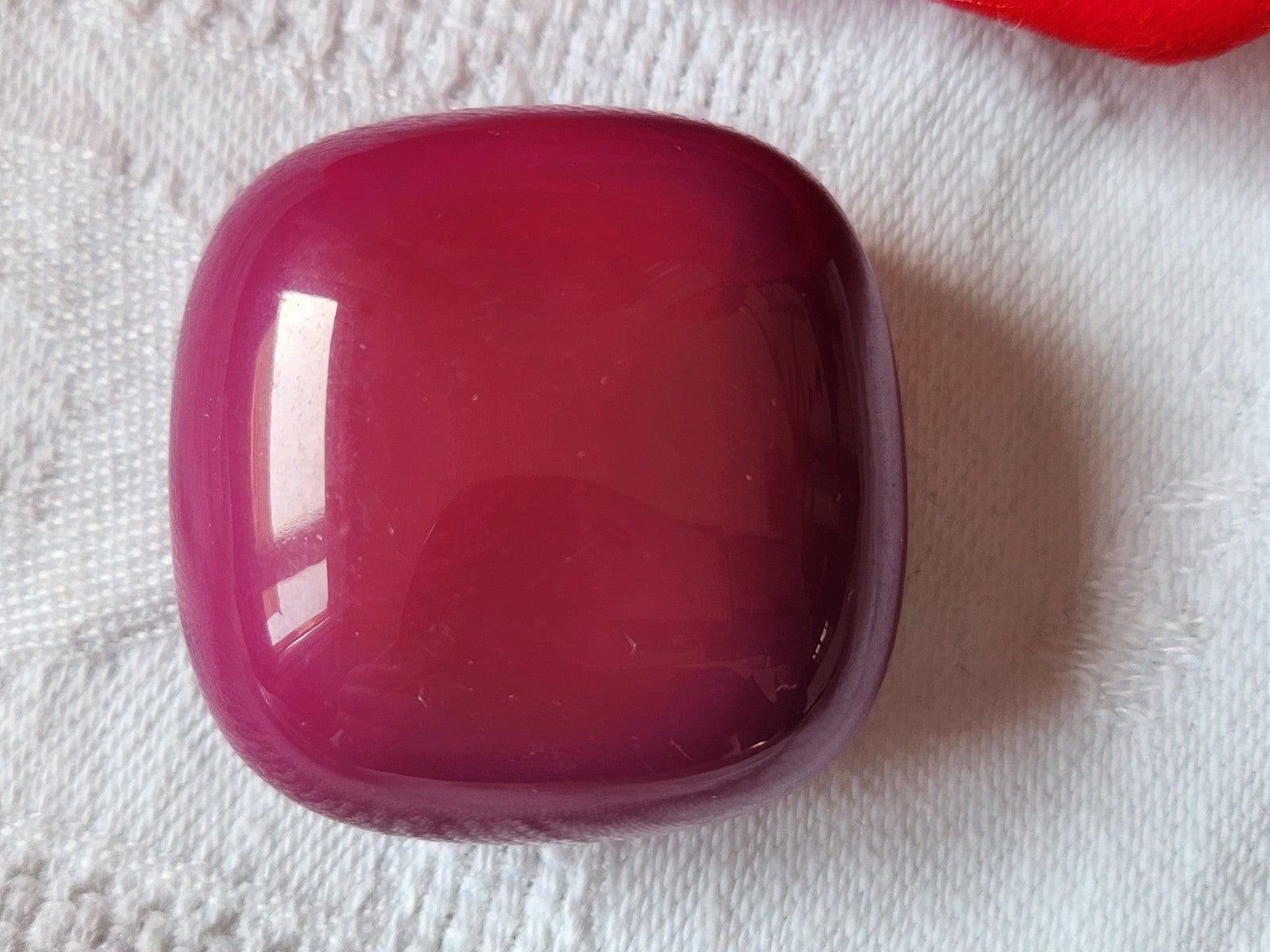 Enorme bouton vintage 3,3 cm imposant rose fushia lourd ref 3870 **