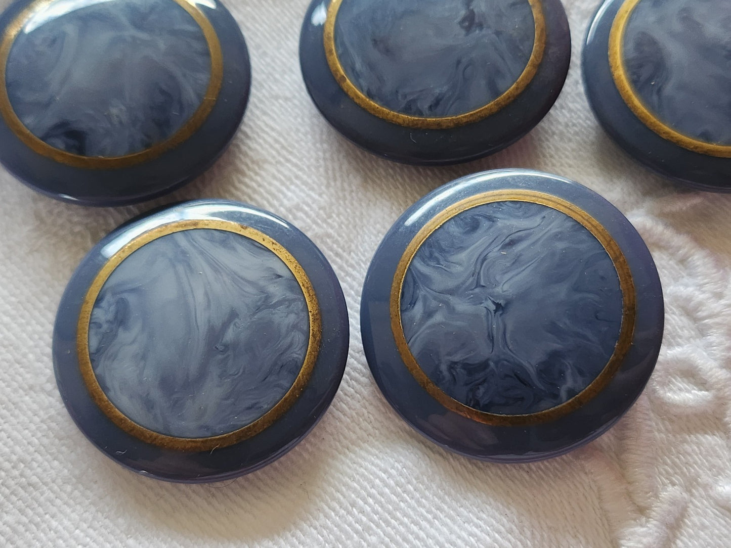 Lot 5 gros boutons vintage bleu jolis pied 2,7 cm ref 2193