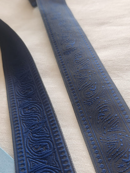 Large galon vintage bleu réversible 2 mètres sur 3 cm noir A5