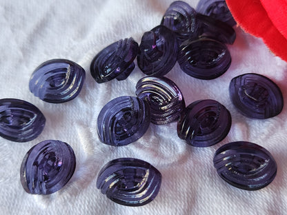 Lot 14 boutons vintage violet petit transparent 1 cm sur 1,3 ,cm ref 3910