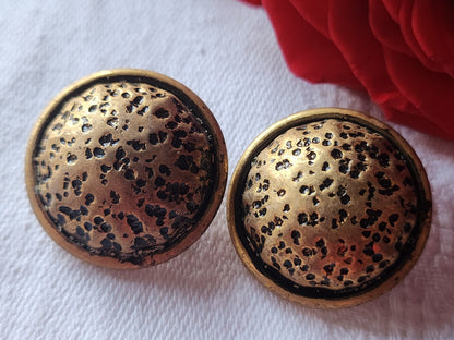 Duo gros boutons vintage en métal doré motif bombé  2,5 cm pied D5C