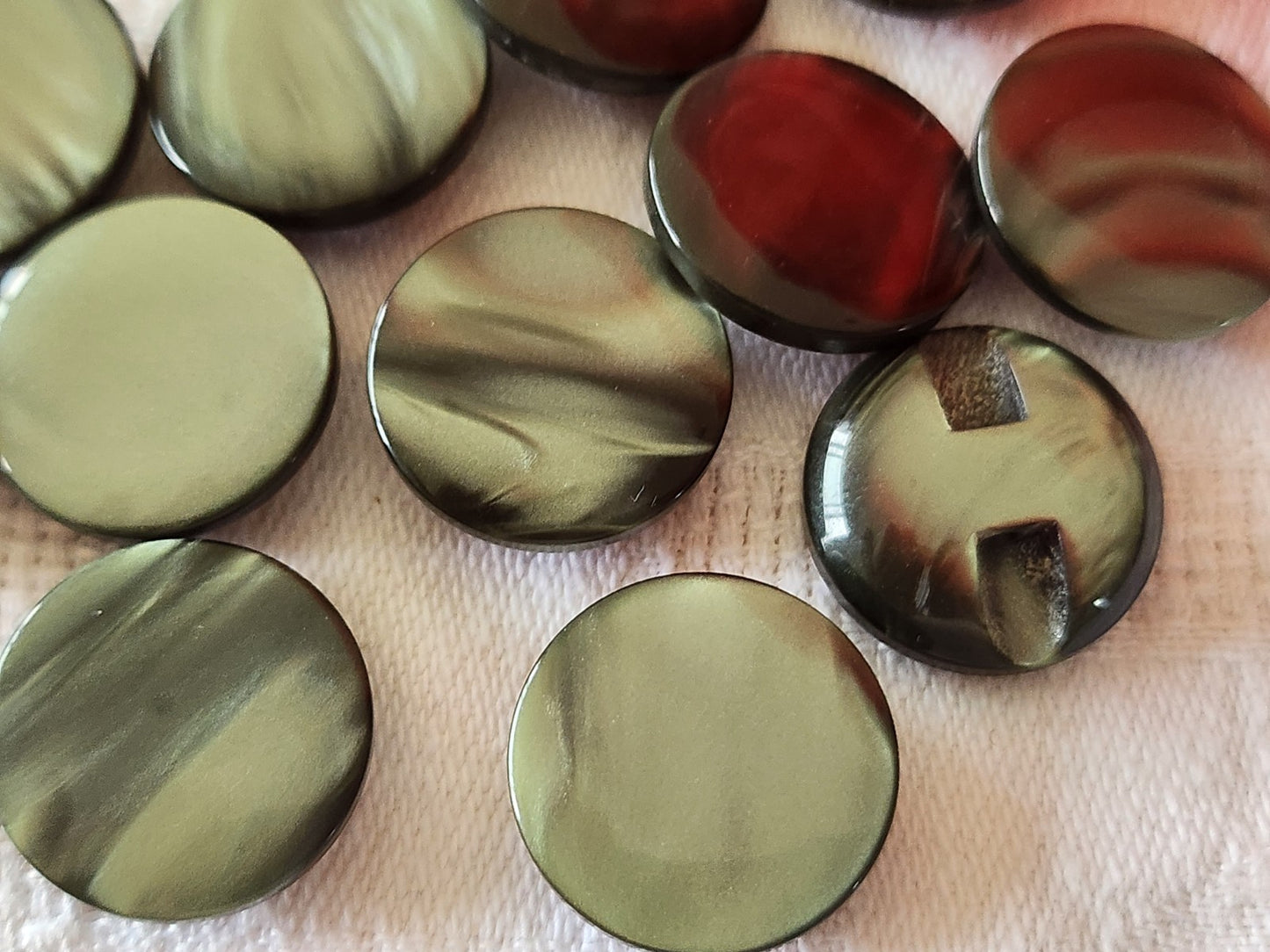 Lot 12 boutons vintage vert ombragé à pied lumineux 1,8 cm ref 5996