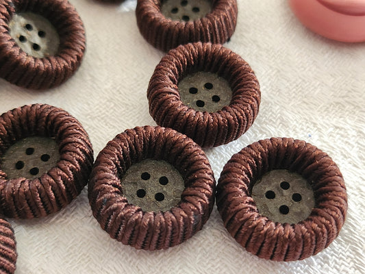 Lot 6 boutons anciens vintage passementerie marron 1,8 cm ref 947