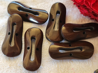 Lot 6 boutons vintage Originaux marron 1,5 cm sur 3,3 cm ref 0016