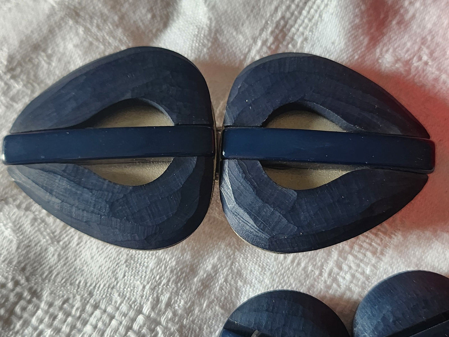 Rare Boucle de ceinture avec ses 6 gros boutons assortis bleu  T1