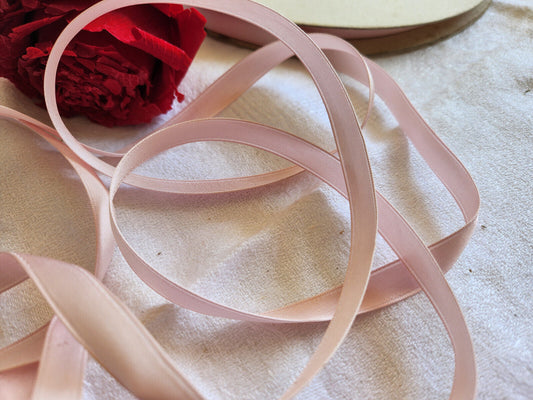 fin ruban ancien rayonne rose 5 mètres sur 1 cm modiste mercerie B5 n°11