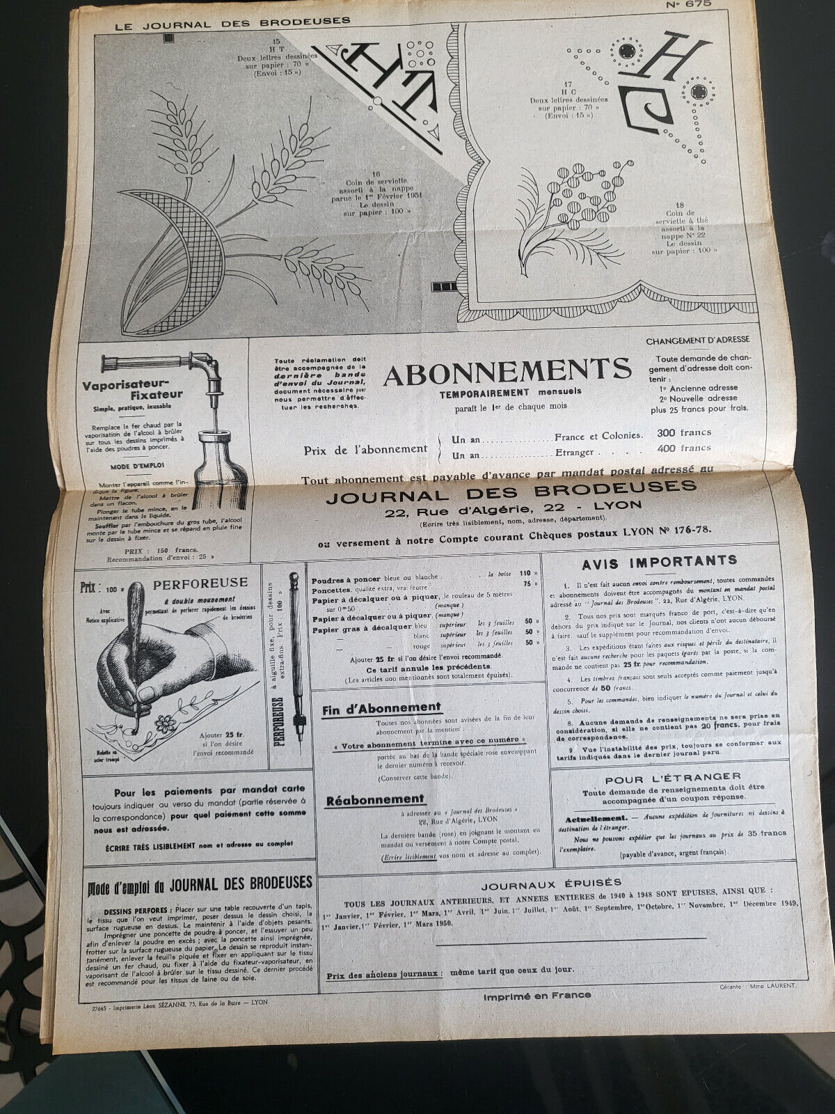 Le journal des brodeuses1951  n° 675  drap nappe à thé taie de berceau motifs