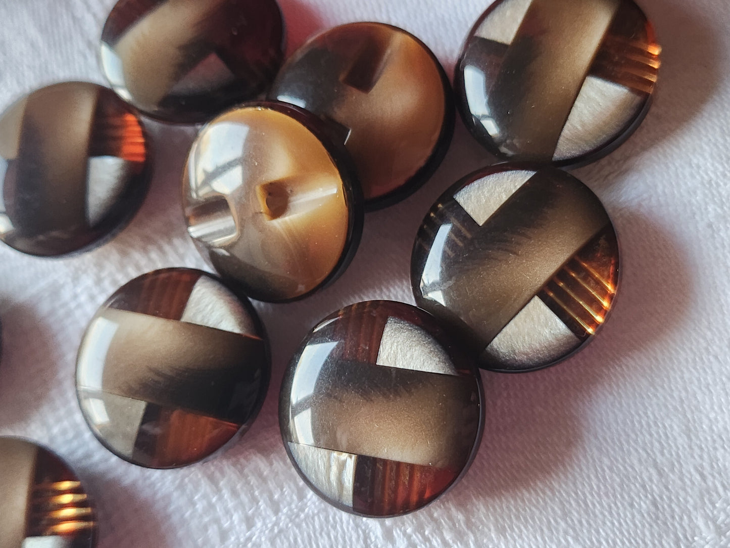 Lot 6 superbe boutons vintage marron  incluson nacré gris pied 2,2 cm ref 2141