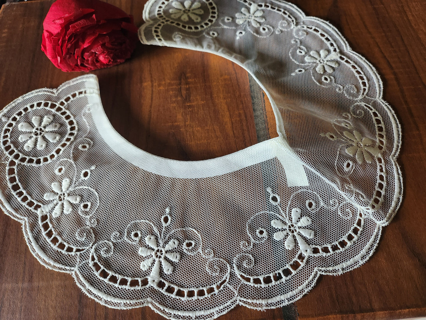 Ancien  col en  dentelle style tulle superbe blanc vintage  B1-58