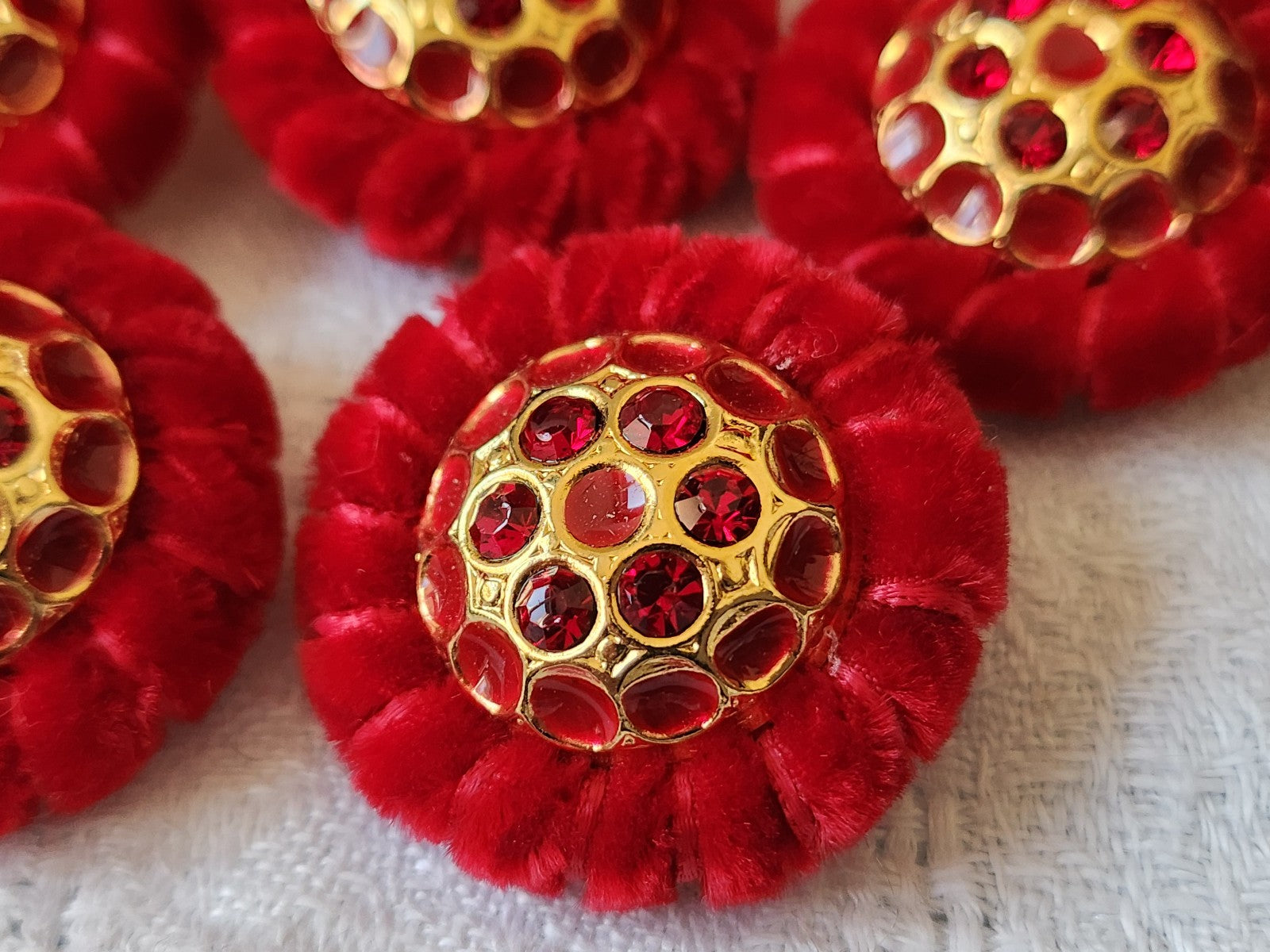 Haute couture lot 5 boutons vintage strass rouge gros bijoux 2,8 cm ref 6050