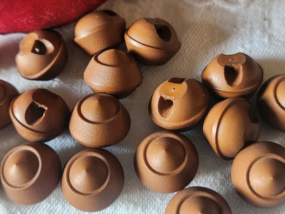Lot 15 boutons vintage dome marron noisette 1,4 cm pied ref 1683