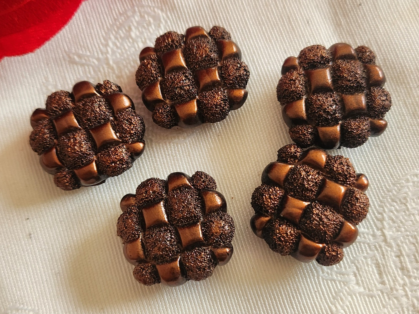 Lot 5 boutons vintage en résine carré marron pied 1,9 cm ou 19 mm ref 6350
