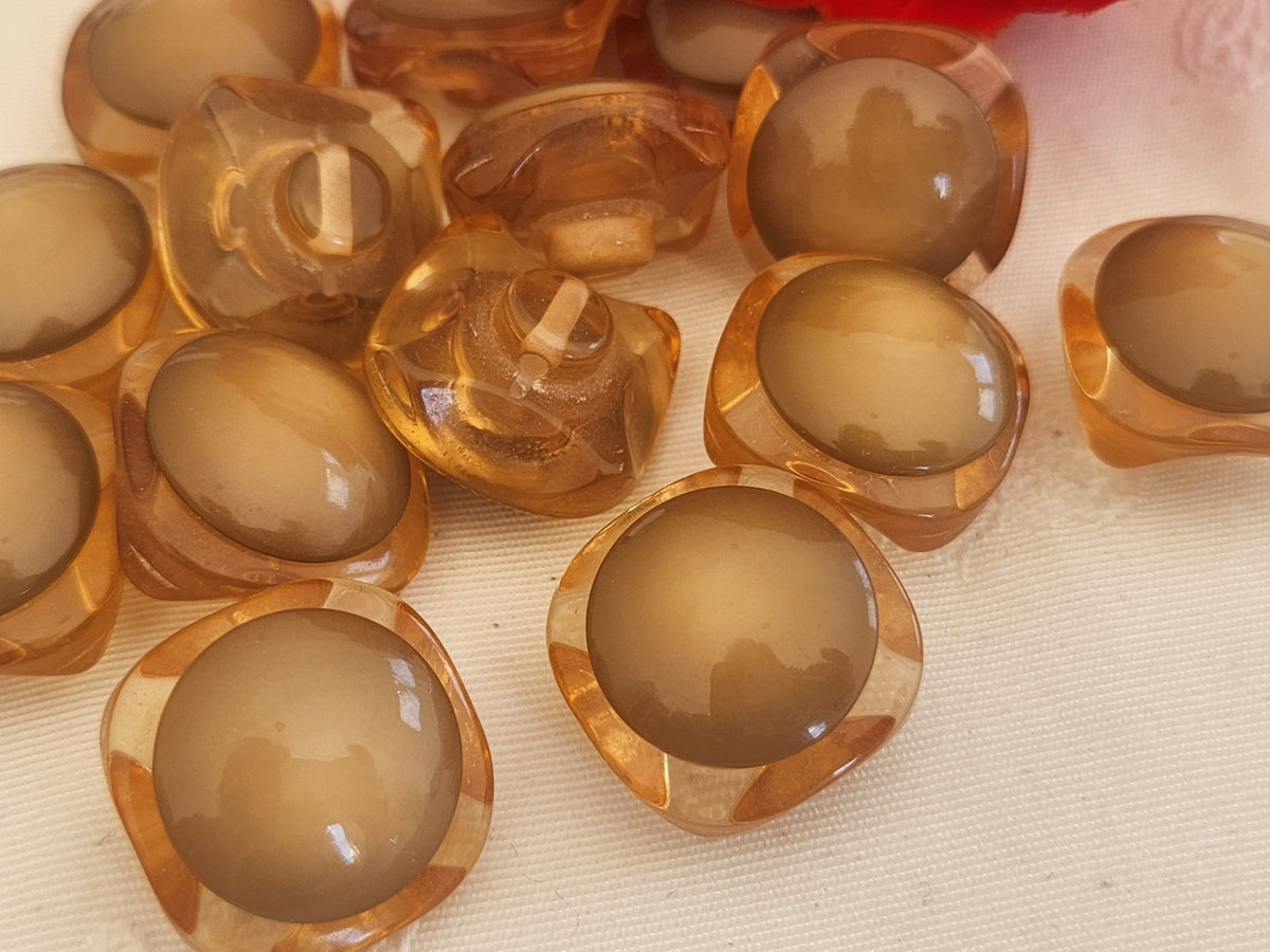 Lot 6  boutons vintage marron superbe  transparent à pied 2 cm 20 mm  ref 6249