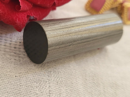 Énorme bouton ancien cylindrique gris veiné pied laiton 4,5 cm ref 580