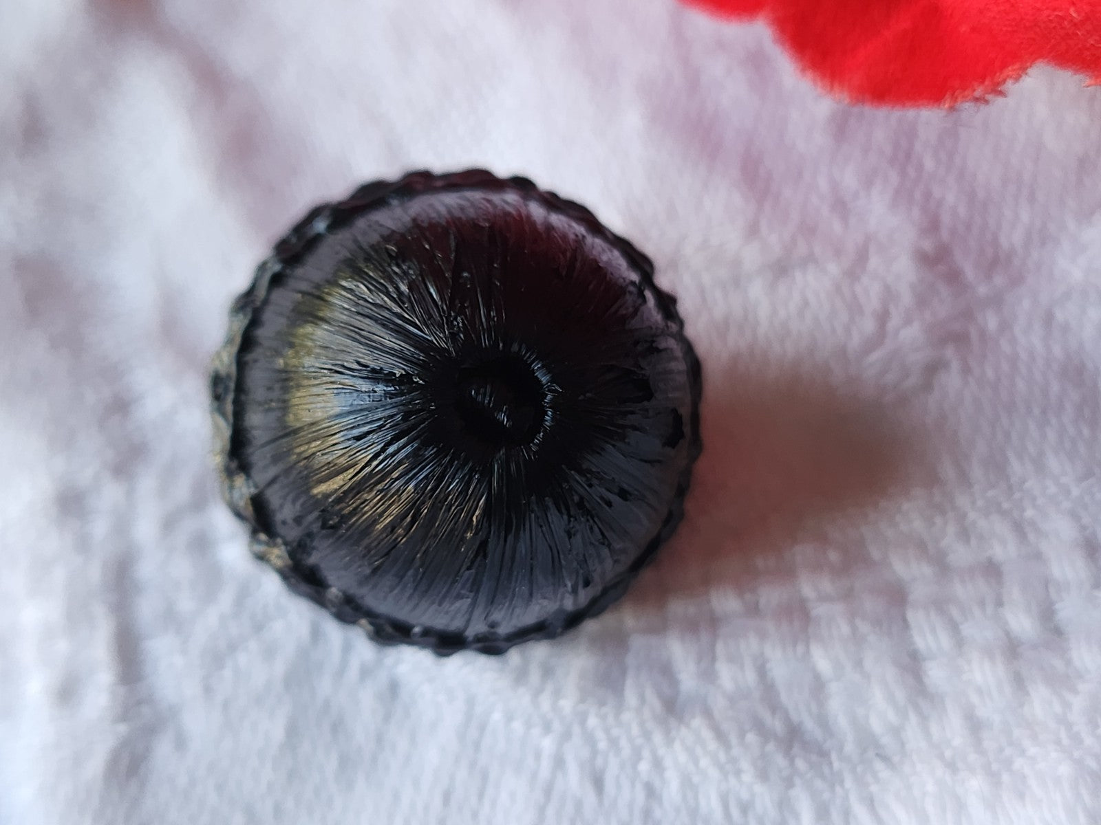 Bouton ancien rafia résine noir gland volume 2,2 cm ref 3900