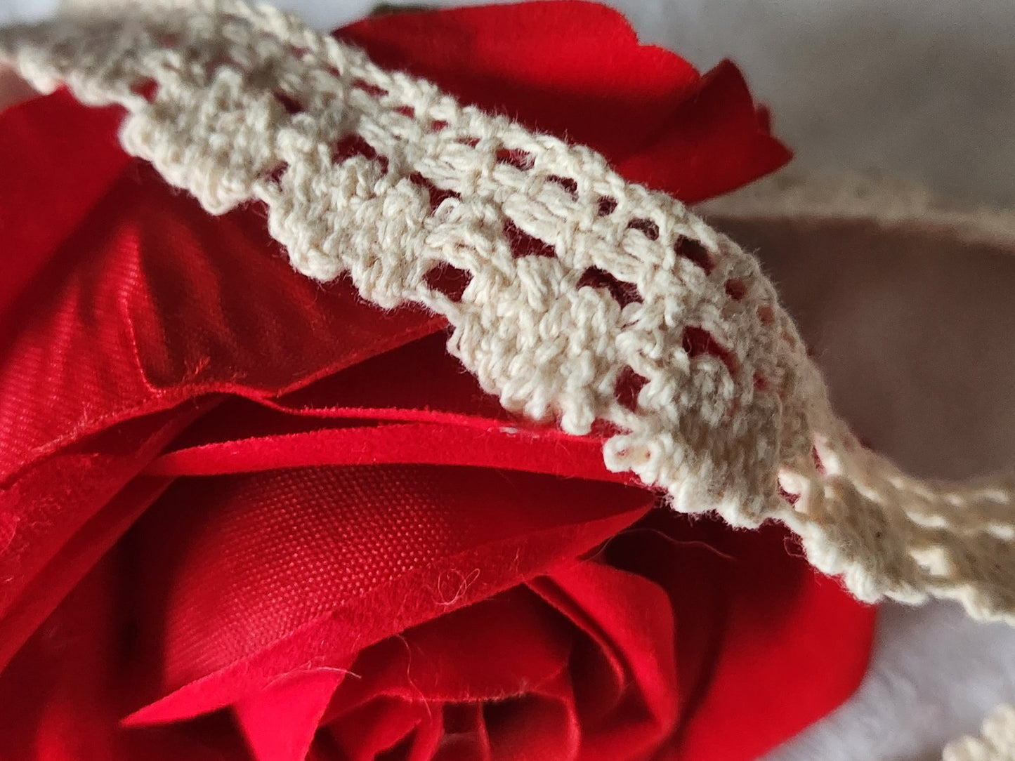 Dentelle  vintage écru beige  coton 5 métres sur 1,5 cm A3