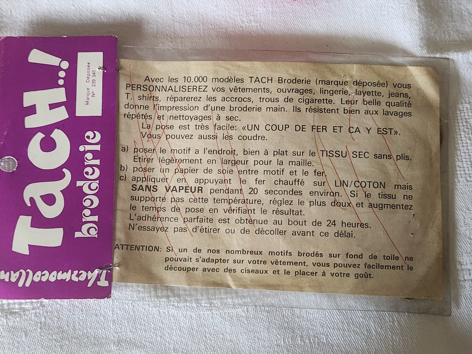 Ancien patch vintage thermocollant ourson broderie customisation T14