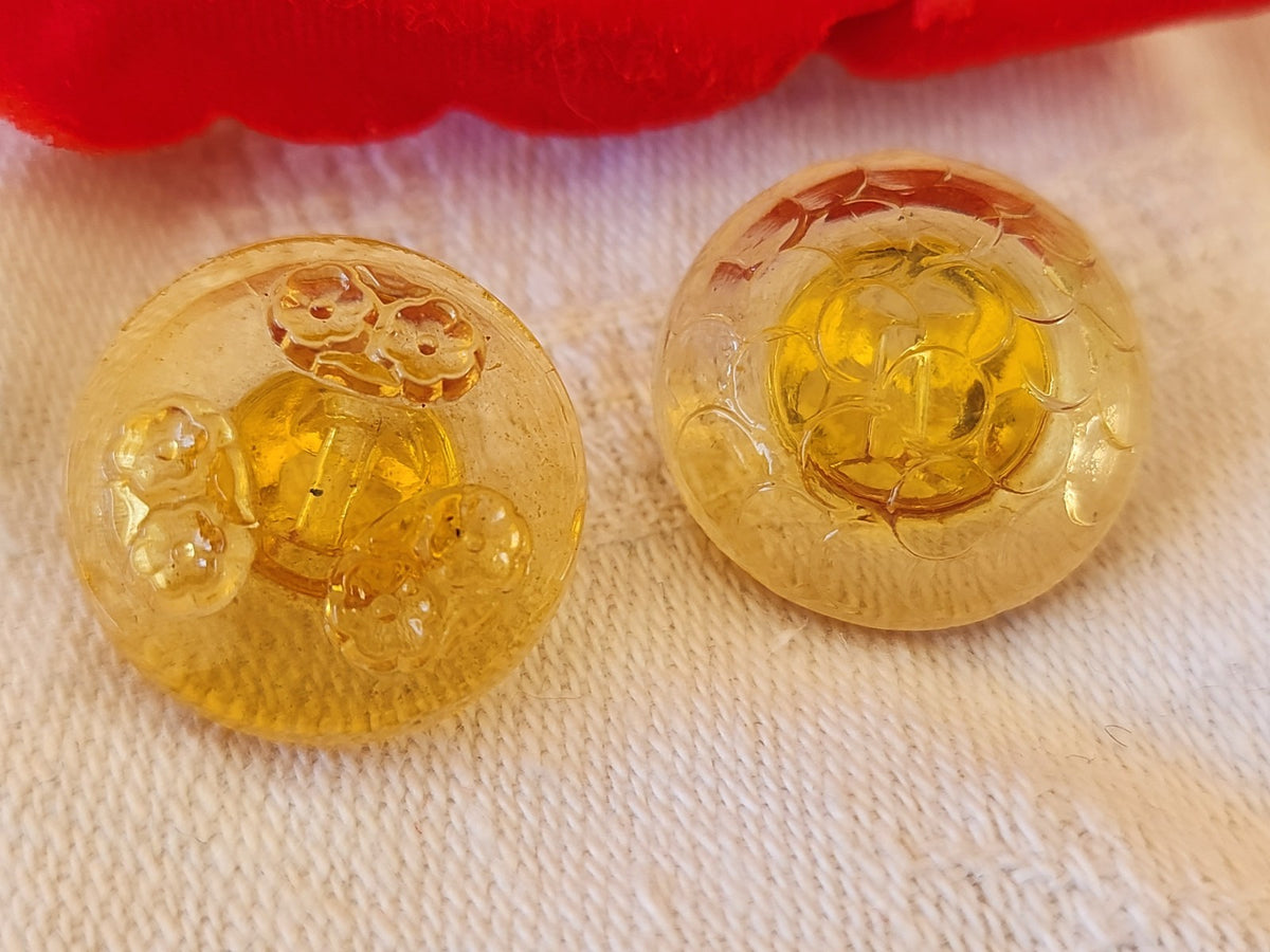 Duo boutons anciens en verre vintage jaune orangé  1,8 cm G11C