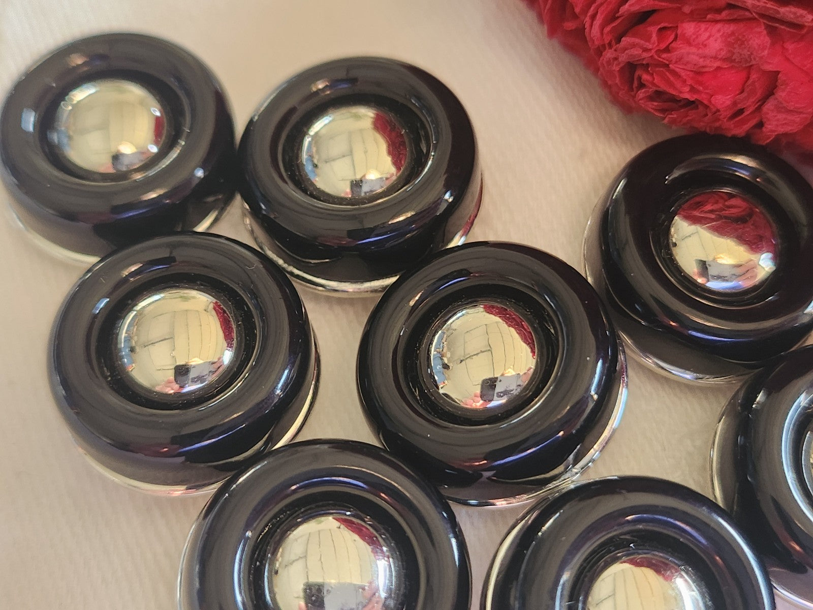 Lot 10 boutons vintage noir argenté superbe pied 1,9 cm ref 5817