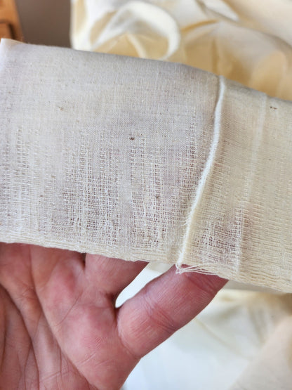 Grand coupon de tissu fin teinte  bi  coton fin?  étamine? 5m 50 sur 99 cm B3