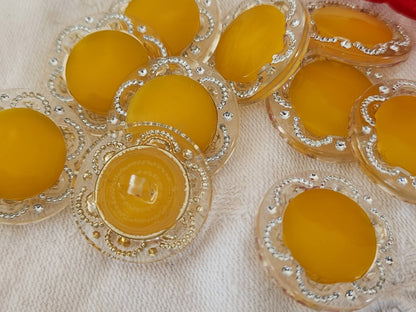 lot 6 bouton vintage jaune à pied transparent 2,3 cm ref 5962