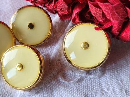 Lot 4 boutons vintage en métal doré creme 1,7 et 2 cm pied ref 6004