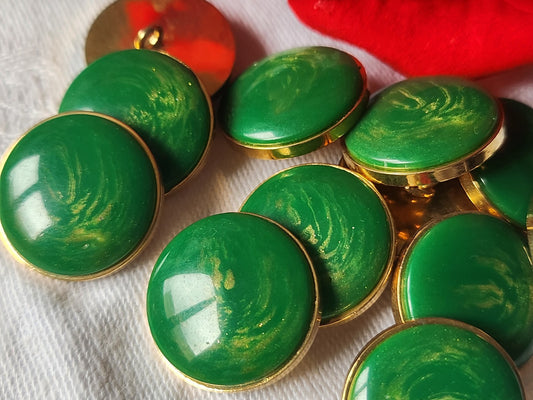 Lot 6 boutons vintage monture métal  vert et or pied 2 cm ref 5247