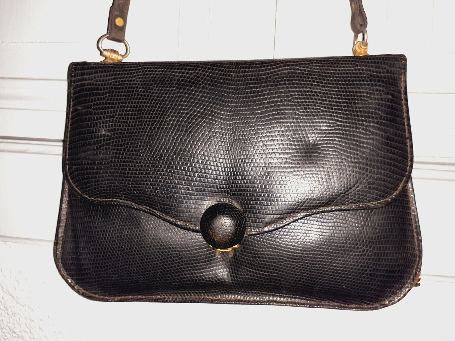 Ancien sac en main noir motif alveole  retro vintage   A13