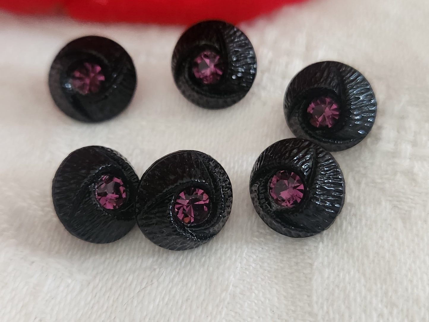 Lot 6 boutons vintage en verre noir avec strass violet 11 mm ou  1,1 cm ref 6361