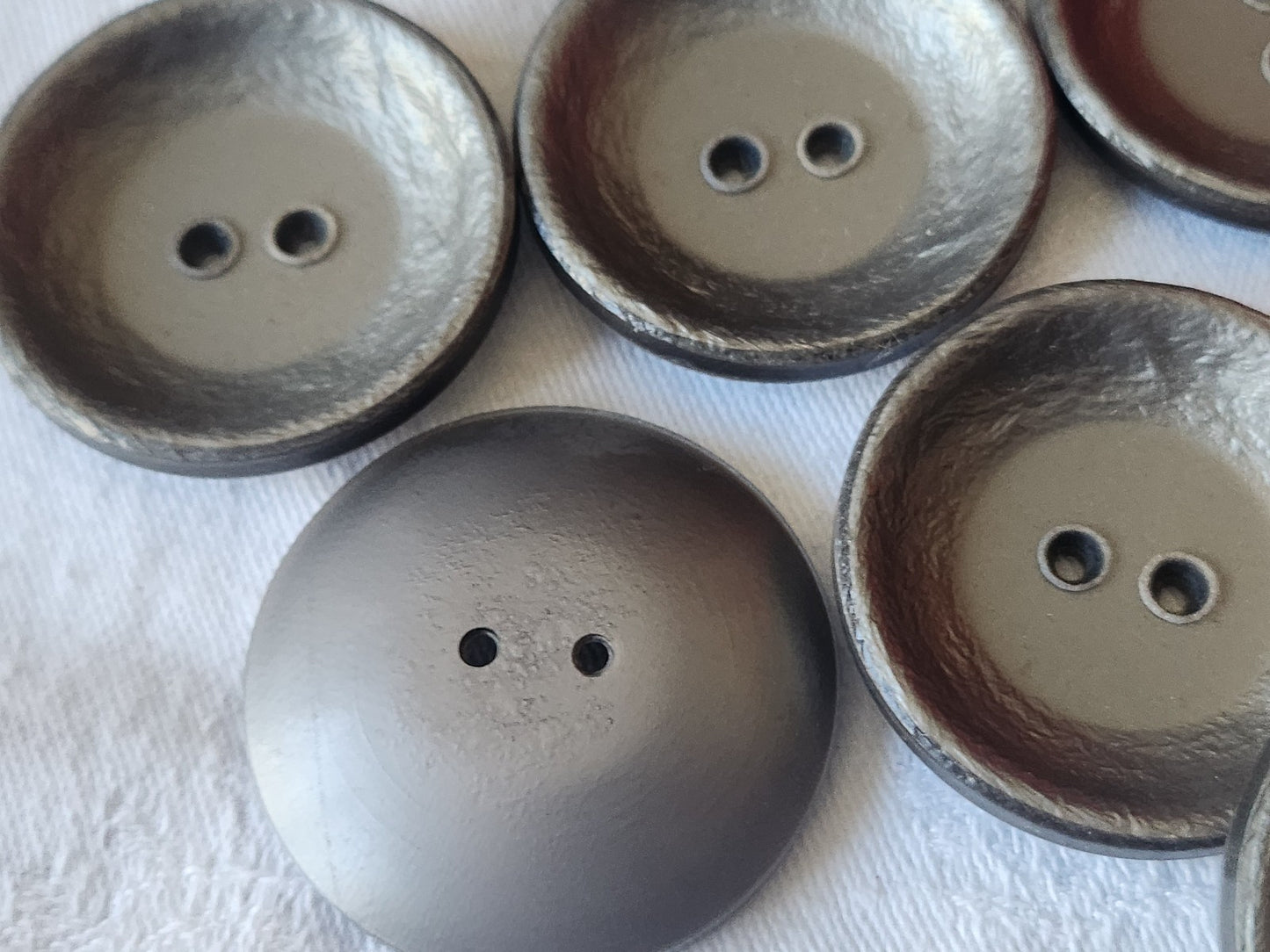 Lot 7 énormes  boutons vintage gris argenté 4 cm manteau ref 504