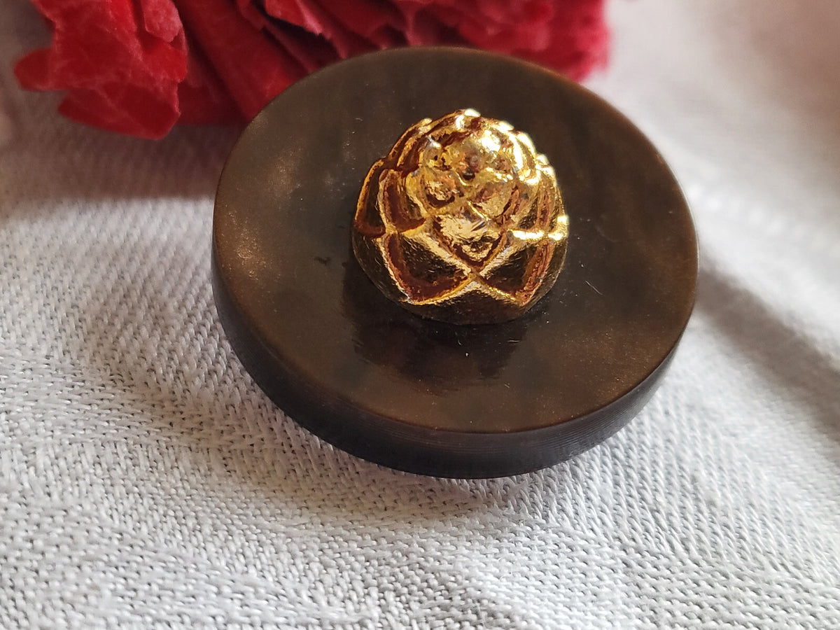 Gros bouton ancien cœur doré collection marron pied 3 cm 30 mm D17l