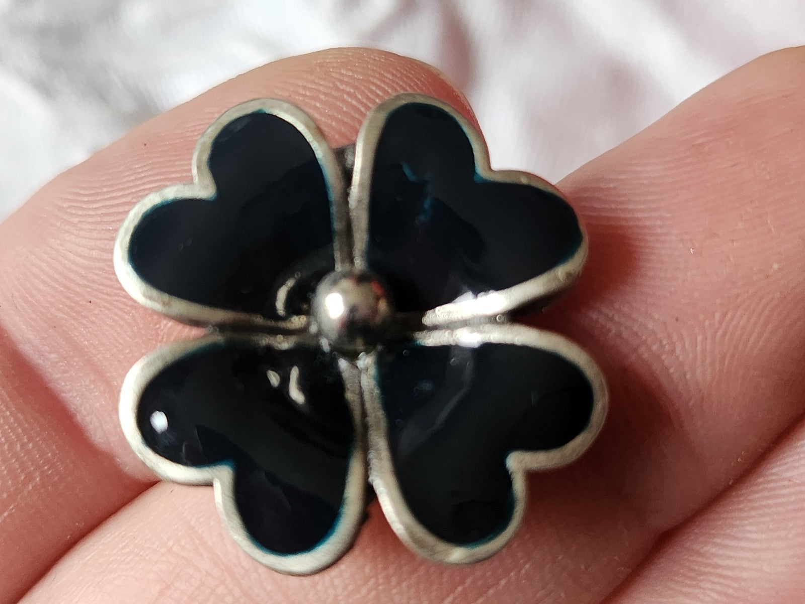 Superbe bouton vintage en métal bleu fleur pied 2,3 cm volume G18A