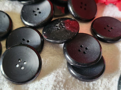 Lot 20 boutons vintage noir tous plutôt classique 1,8 cm ref 4718