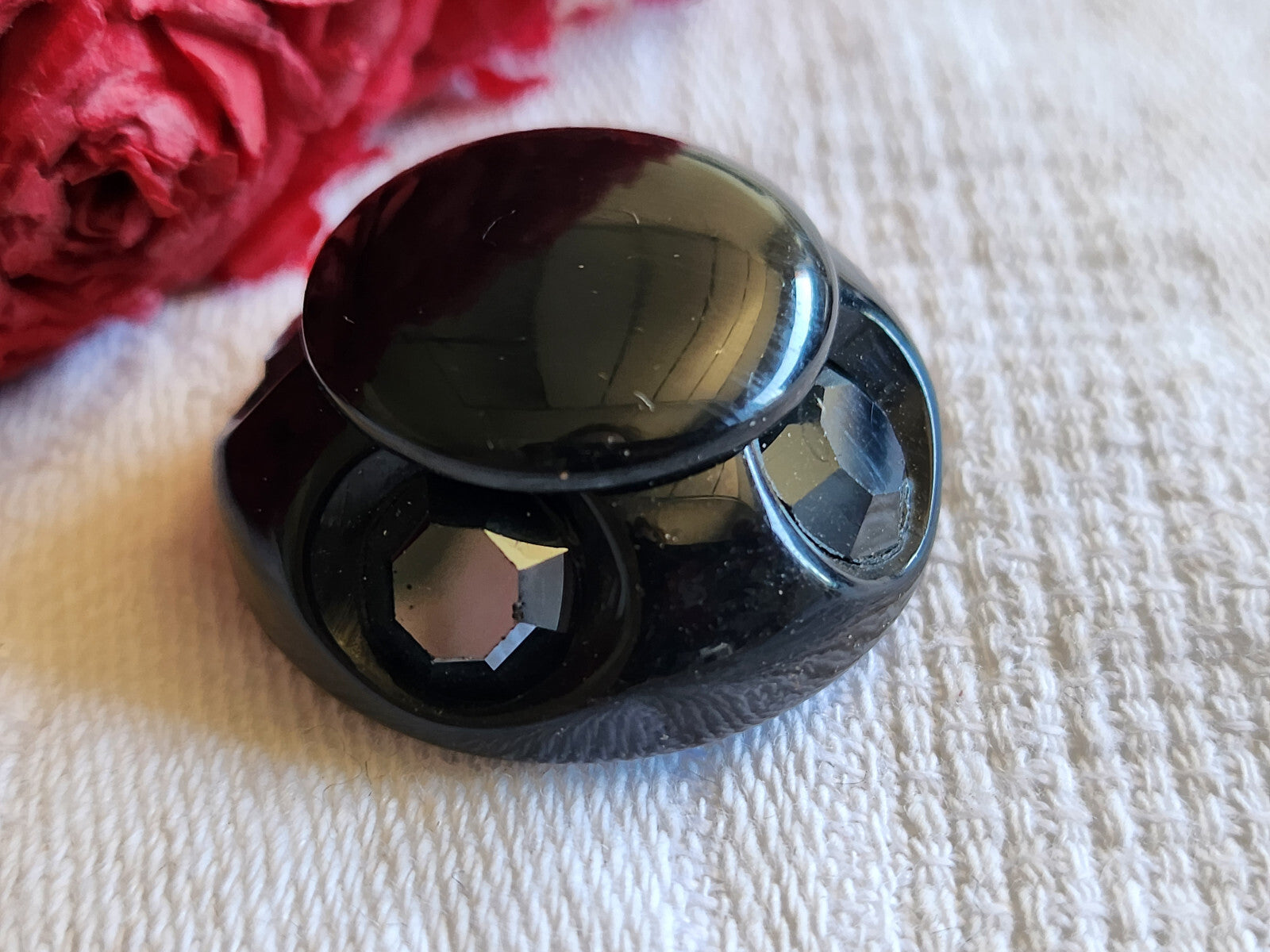 Haut bouton vintage noir avec strass en verre 2,9 cm pied D14S