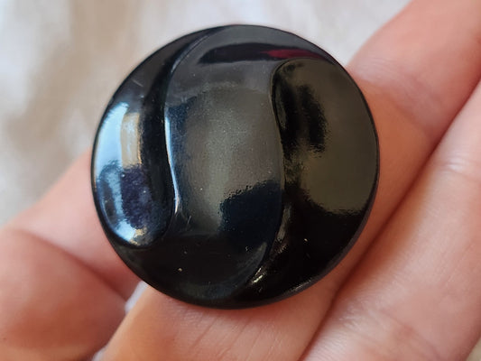 Gros bouton ancien en celluloïd noir  collection diamètre 3,6  cm D17O