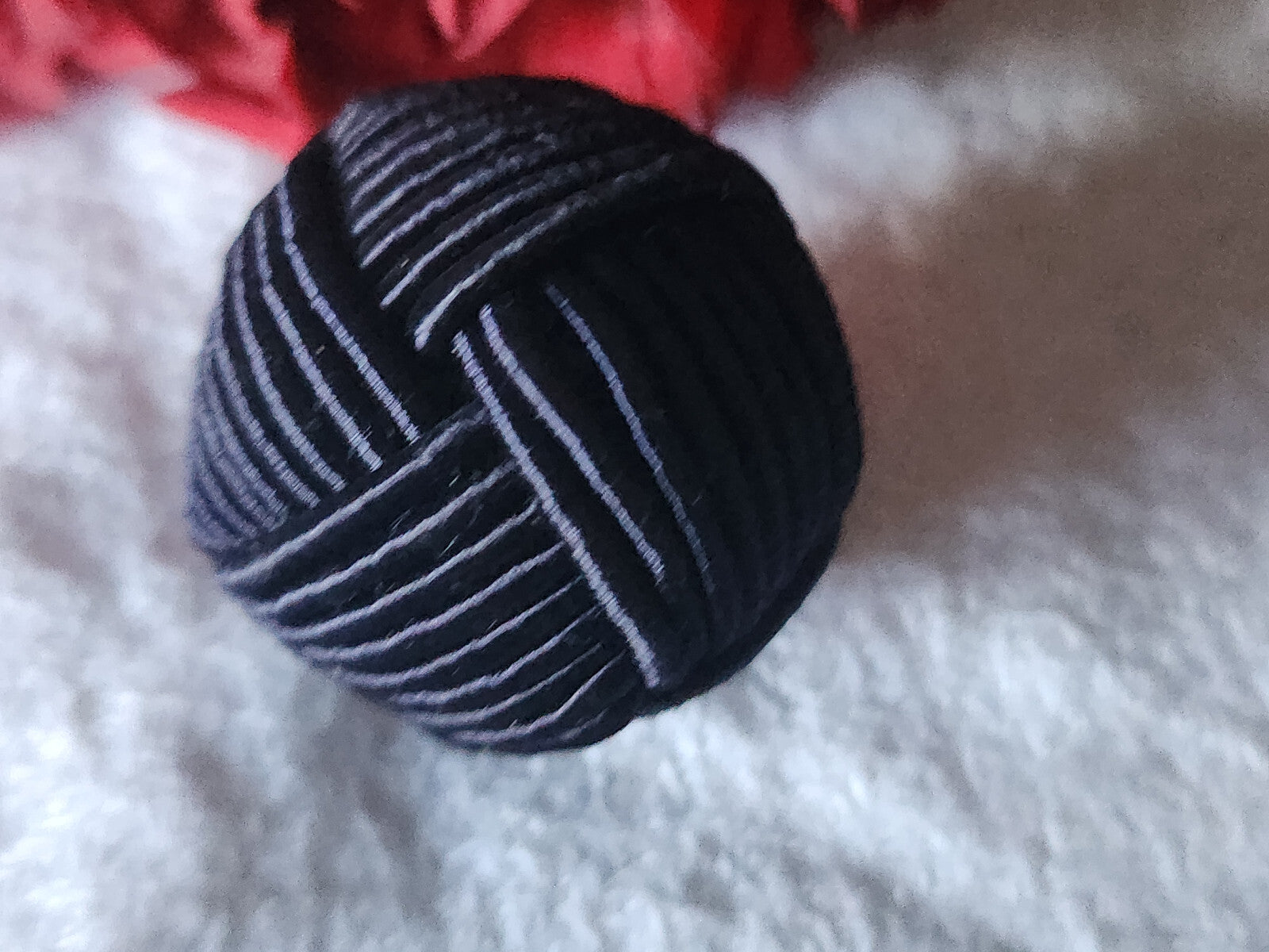 Lot 6 boutons anciens  passementerie bleu boule grelot 2,4 cm ref 5605